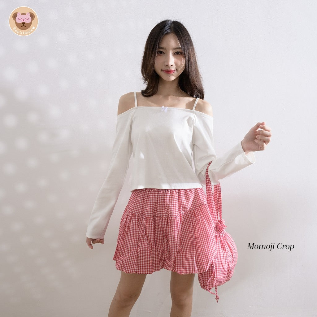 Momoji Crop เสื้อสายเดี่ยว ทรงปาดไหล่ผ้าร่องนิ่ม ดีเทลเเต่งริบบิ้นช่วงอก