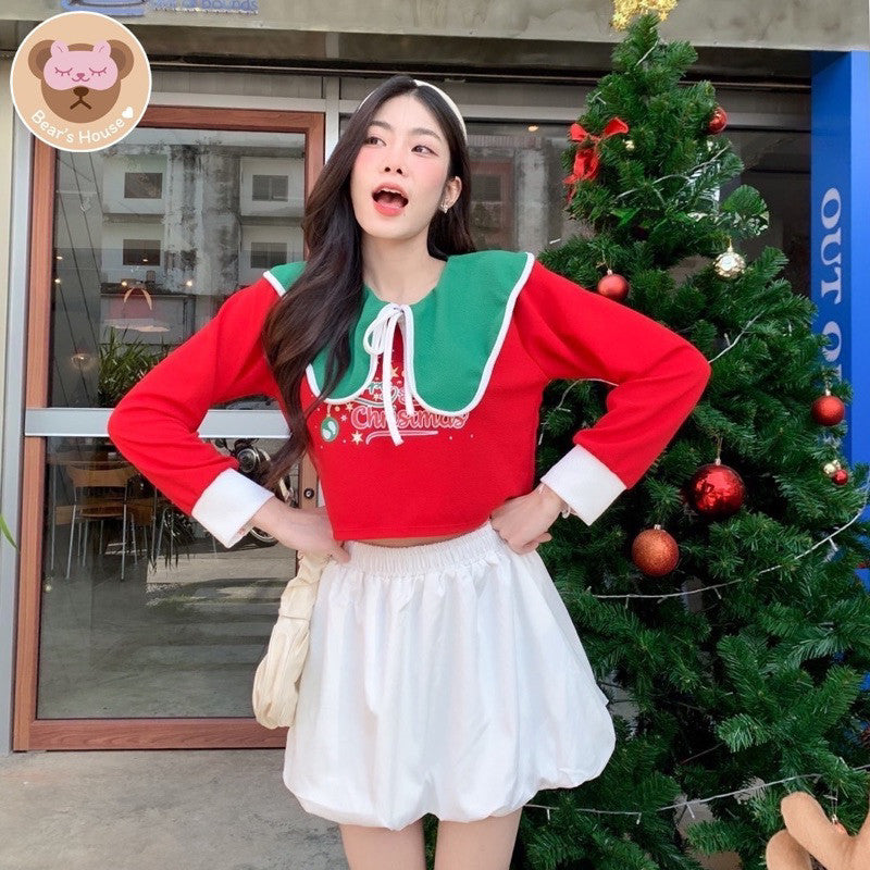 Jingle bell Christmas Crop เสื้อครอปเเขนยาว คอบัวใหญ่ สกรีนลาย🎄