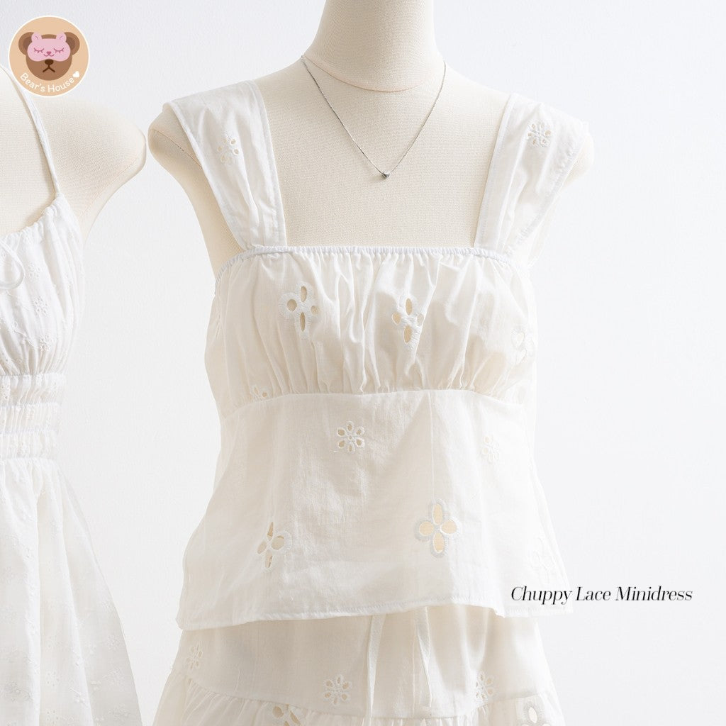 Chuppy Lace Minidress เดรสสายเดี่ยวลูกไม้ ดีเทลปรับสายรูด ผูกคอ ด้านหน้าผูกโบว์ มีซับในทั้งตัว