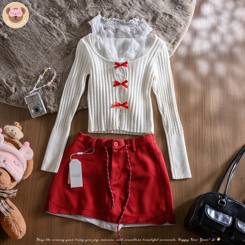 Penny Lace Set เซ็ท 2 ชิ้น เสื้อเเขนกุดลูกไม้  พร้อมกับเสื้อไหมพรมเเขนยาว งานป้าย