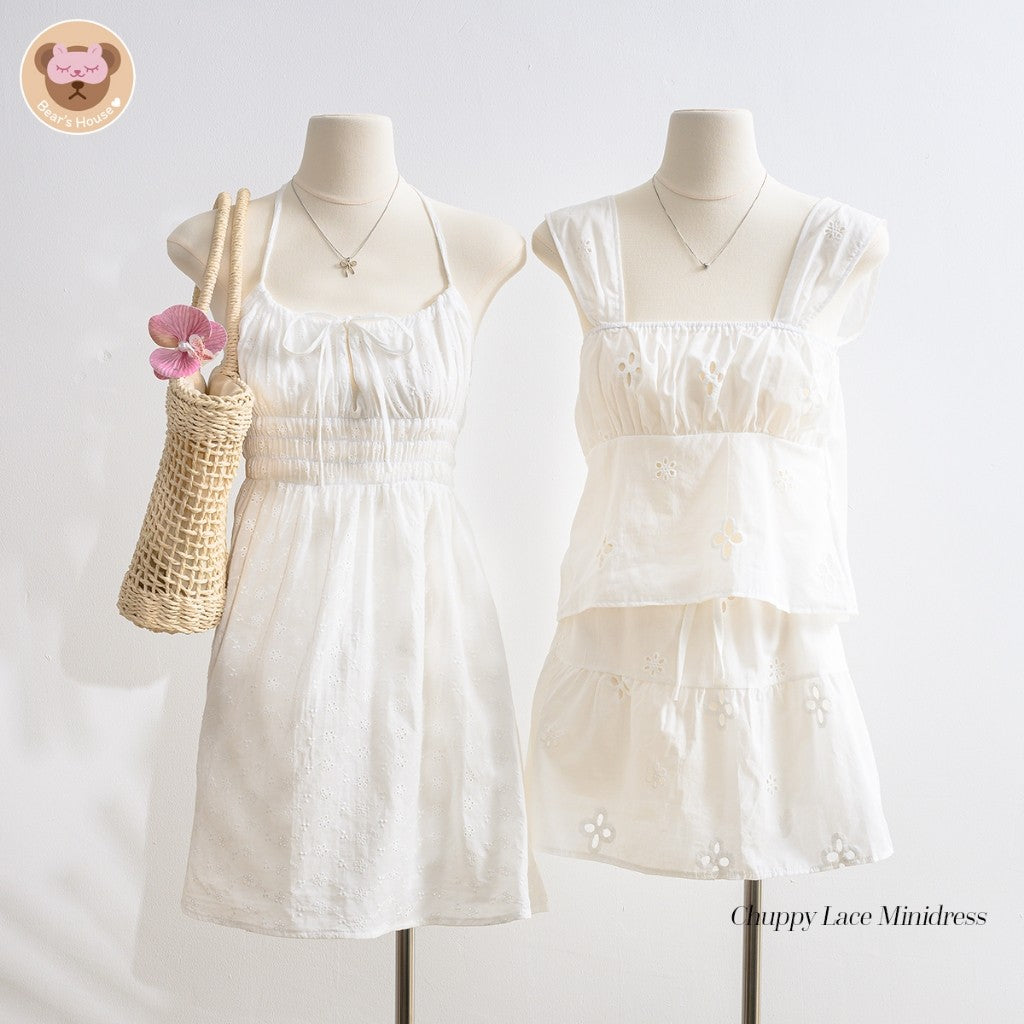 Chuppy Lace Minidress เดรสสายเดี่ยวลูกไม้ ดีเทลปรับสายรูด ผูกคอ ด้านหน้าผูกโบว์ มีซับในทั้งตัว