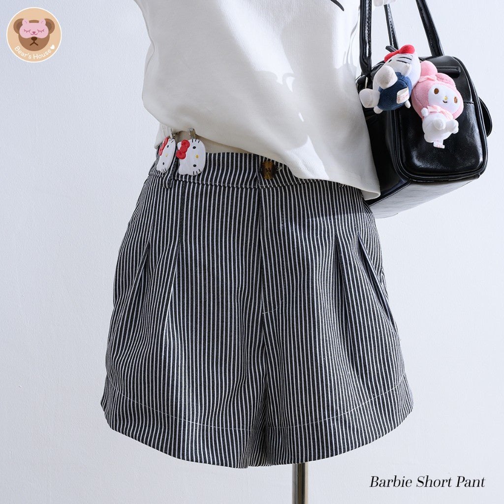 Barbie Short Pant กางเกงขาสั้นลายริ้ว ทรงบาร์บี้ ดีเทลมีกระดุมซิปหน้า ด้านหลังสม็อค ผ้ากึ่งยีนส์มีน้ำหนัก